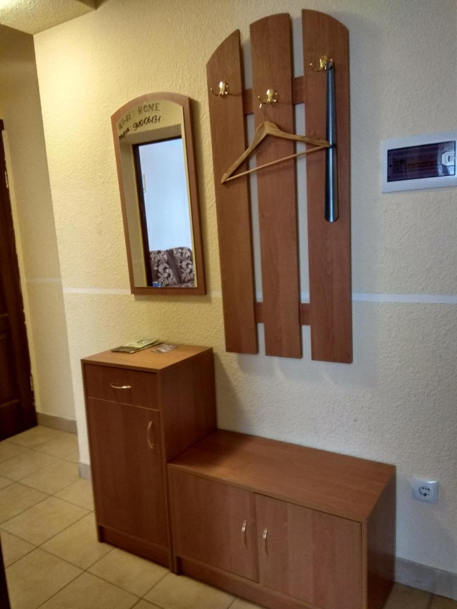 Apartments Domovik On Beregovskaya 3 Μουκάτσεβο Δωμάτιο φωτογραφία