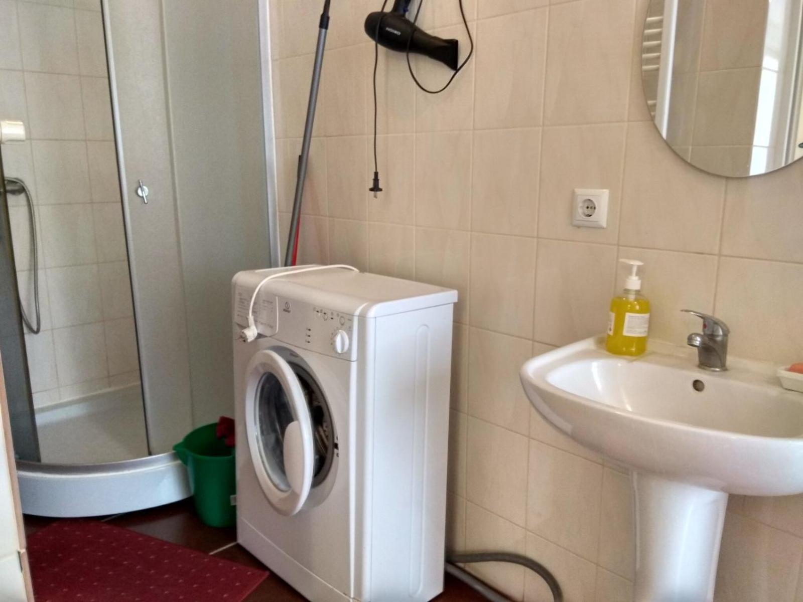 Apartments Domovik On Beregovskaya 3 Μουκάτσεβο Εξωτερικό φωτογραφία