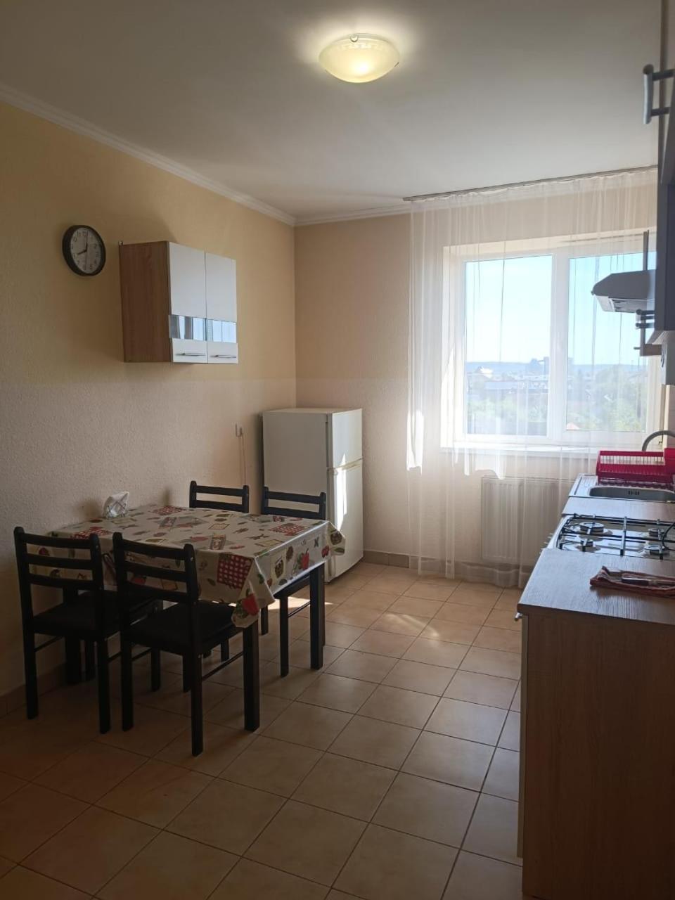 Apartments Domovik On Beregovskaya 3 Μουκάτσεβο Εξωτερικό φωτογραφία